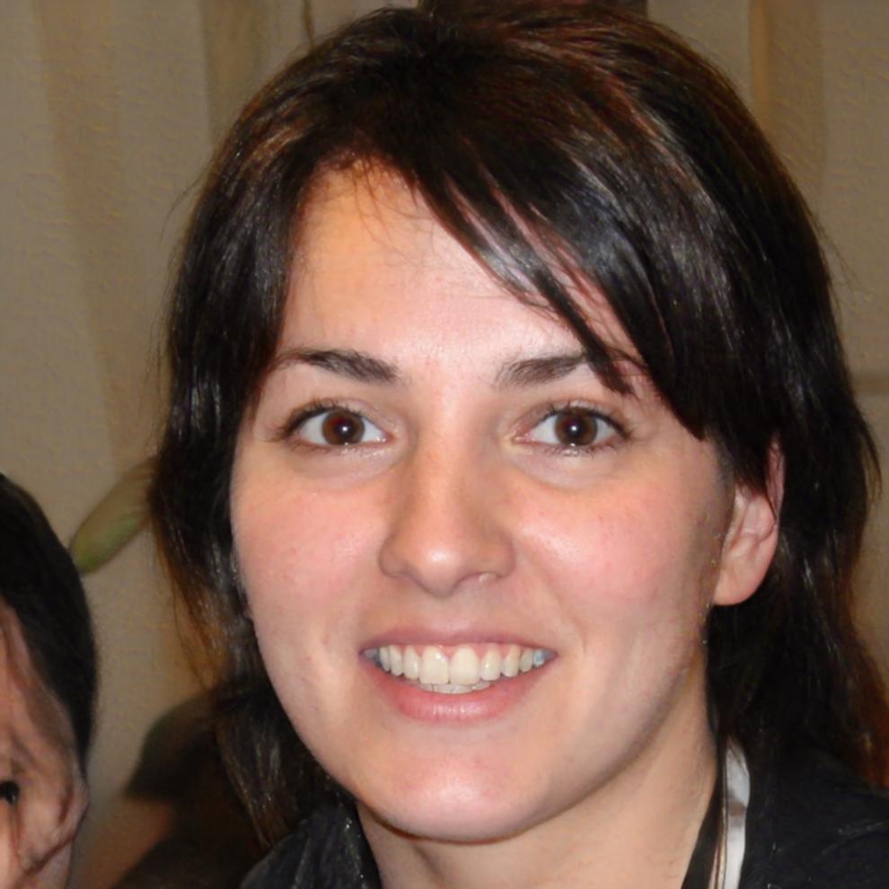 Portrait of Ingrid Tamworth, financial counselor and blog contributor